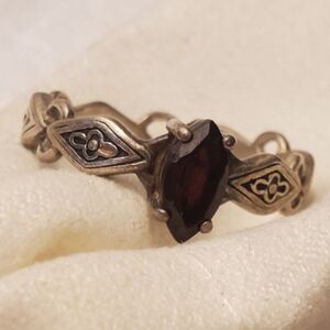 Avon Sterling Silver Ring Marquise Garnet Birthstone Filigre 925 Vintage Jewelry